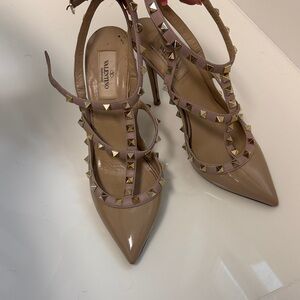 Valentino Nude Patent Leather Rockstud T-Strap Pumps